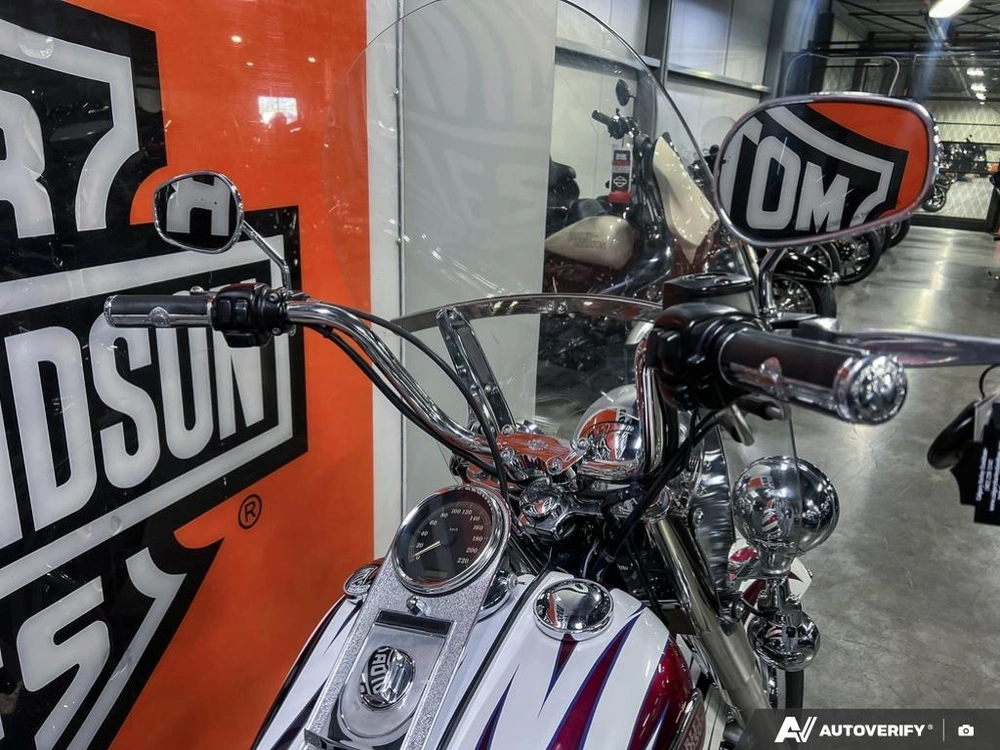 2004 Harley-davidson Flstci Heritage Classic alt