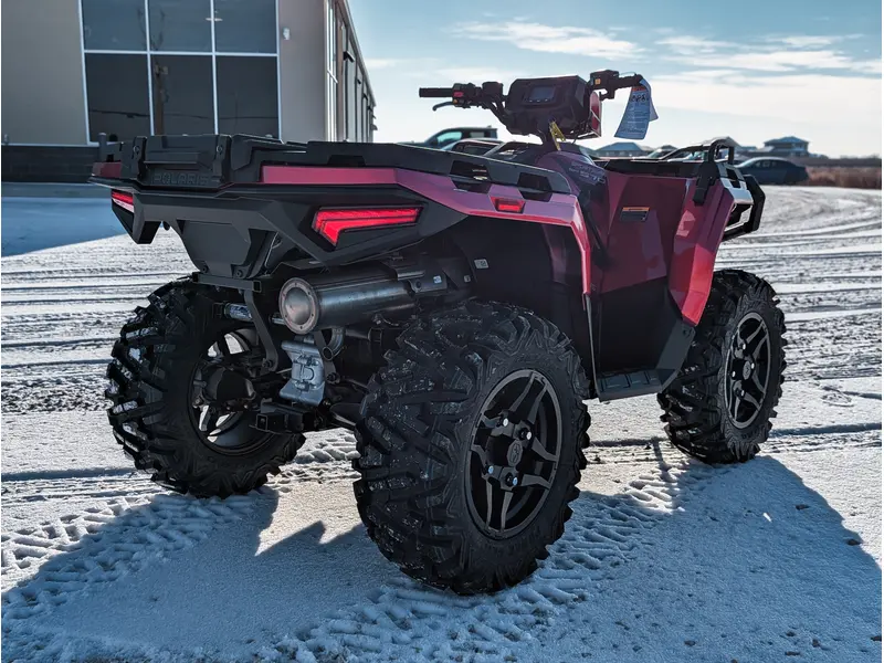 2026 Polaris Sportsman 570 Trail // Sunset Red