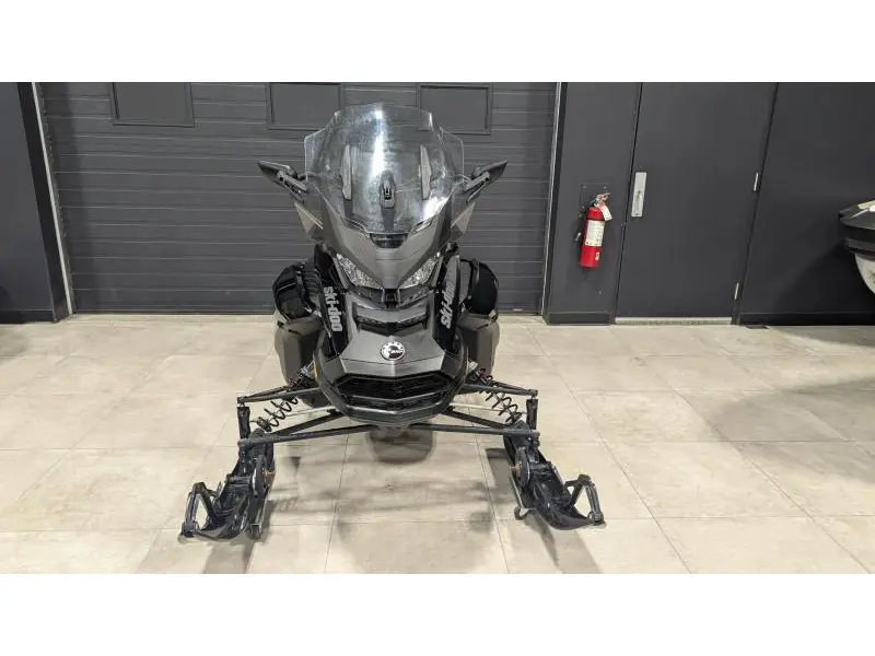 Ski-Doo RENEGADE ADRENALINE 900 ACE  2023