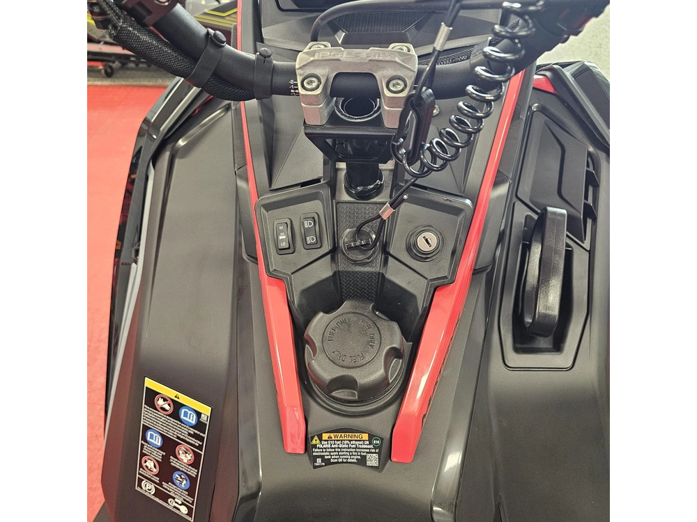 2025 Polaris 850 Rmk Khaos 155 alt