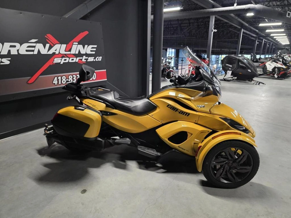 Can-am Spyder St-s 991 Se5 2013 alt