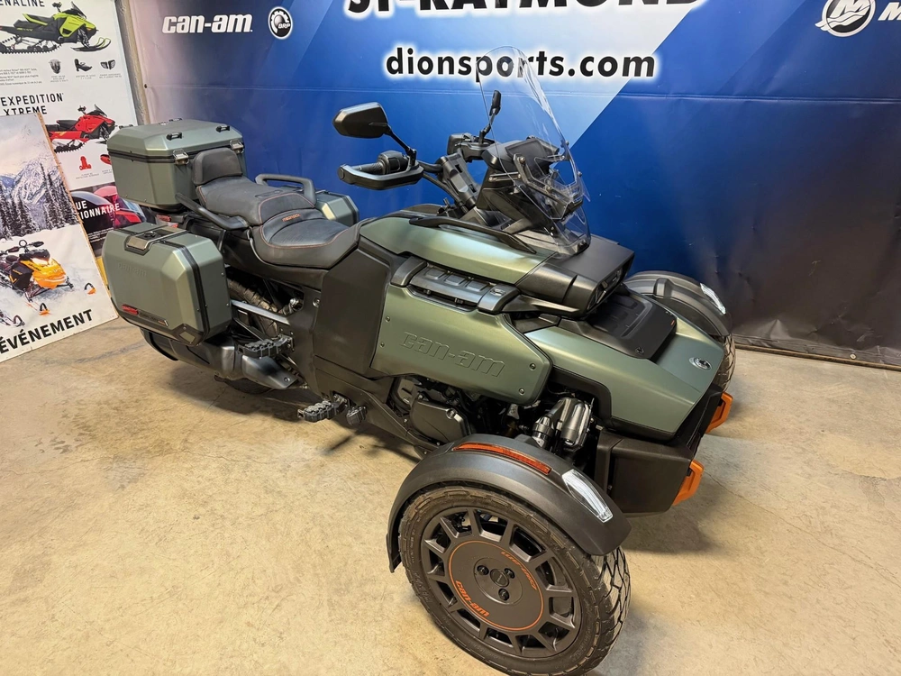 Can-am Spyder Canyon Redrock 2025 alt