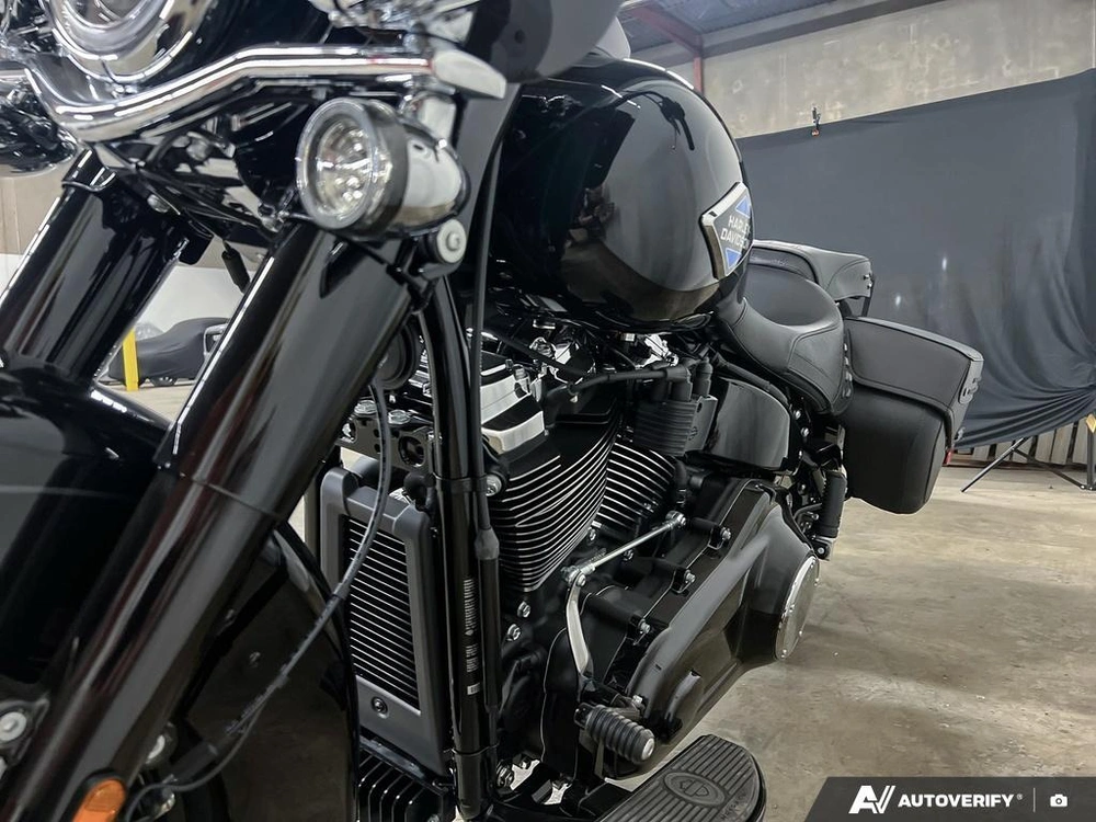 2025 Harley-davidson Flhc - Heritage Classic alt