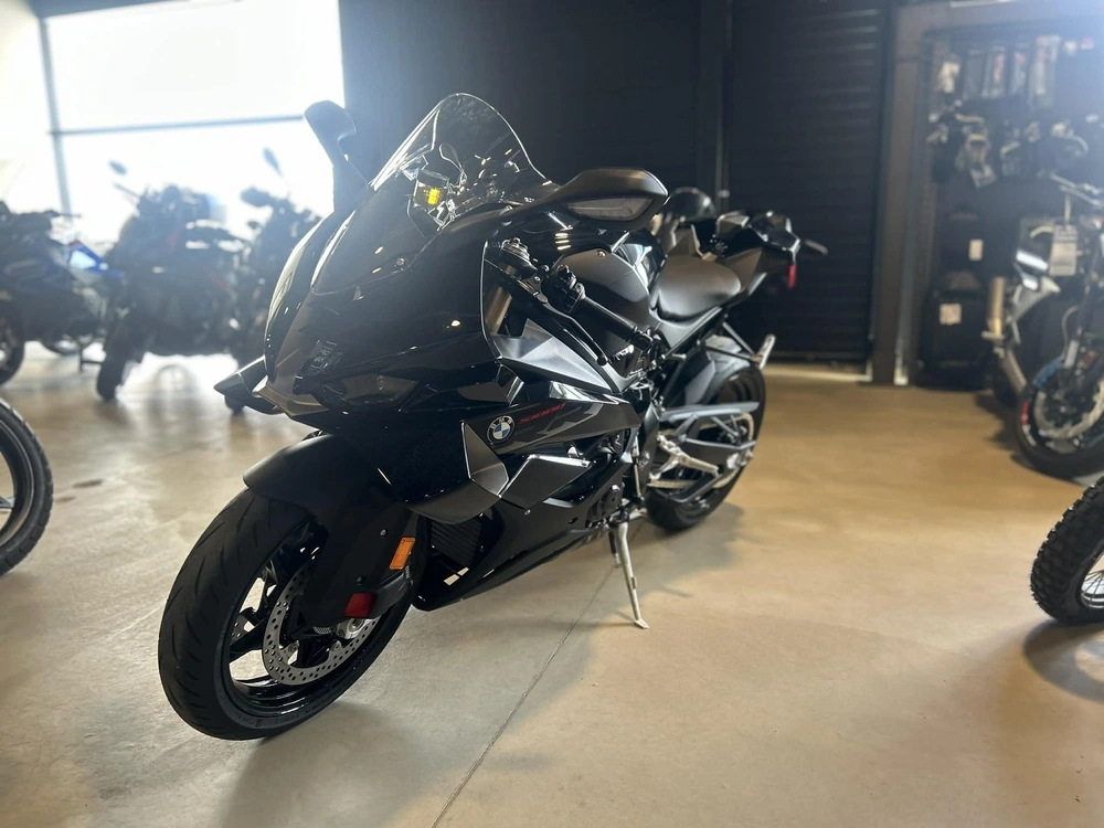 Bmw S1000rr 2026 alt