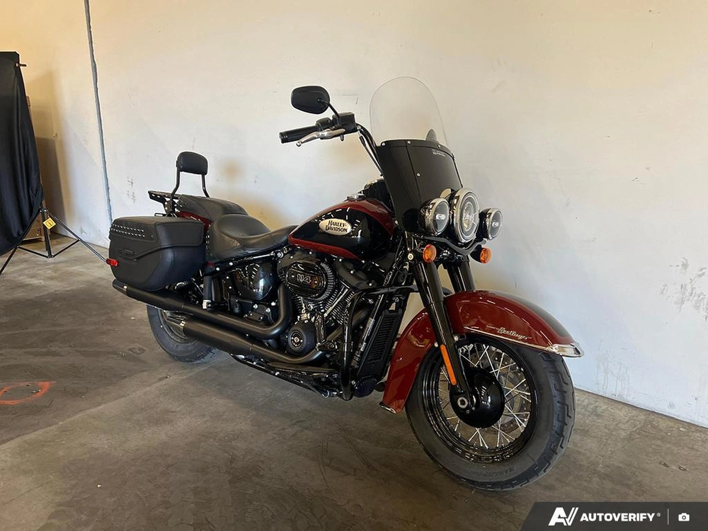 2024 Harley-davidson Flhcs - Heritage Classic alt