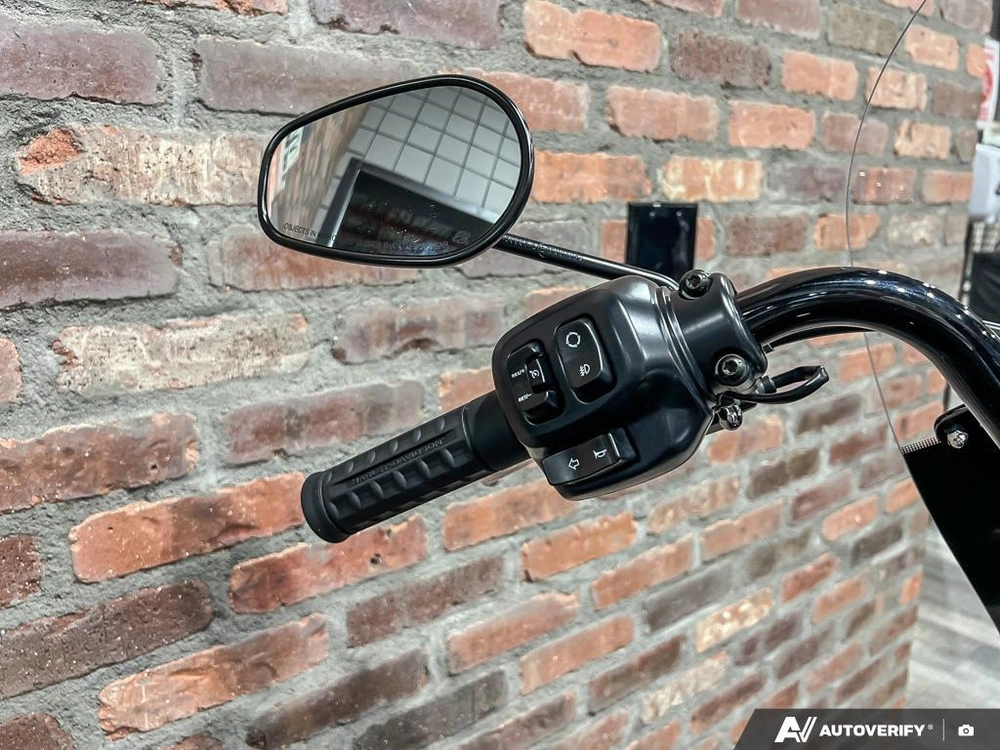 2025 Harley-davidson Flhc - Heritage Classic alt