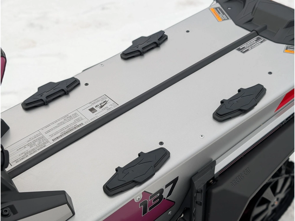 Arctic Cat Zr 858 137 Ext Eps Cn | 🏁 Ext 137 – Performance Sentier + Technologie Eps 🏁 | Direction Assistée 2026 alt