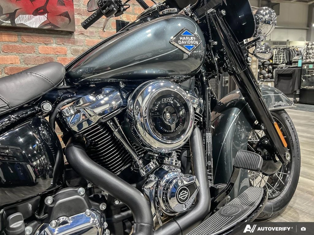 2025 Harley-davidson Flhc - Heritage Classic alt