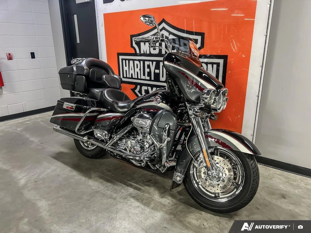 2006 Harley-davidson Flhtcuse Cvo Ultra Classic alt