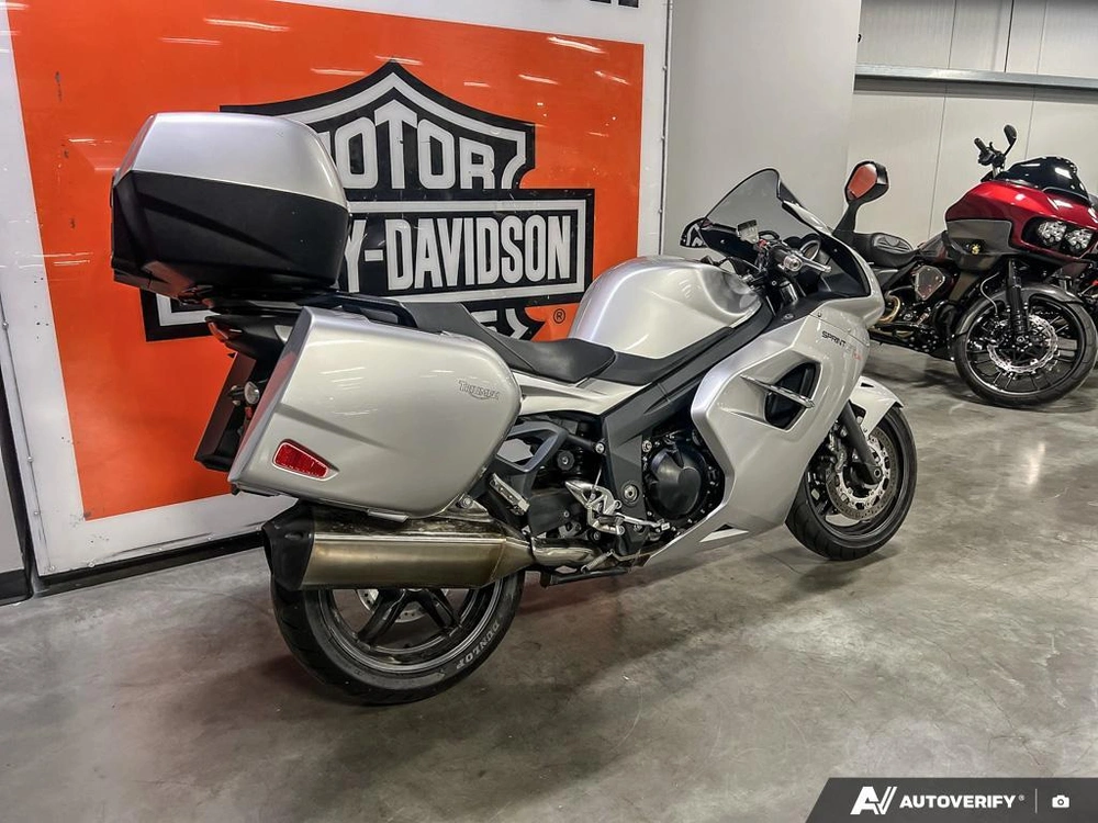 2011 Triumph Sprint Gt Sprint Gt 1050 alt