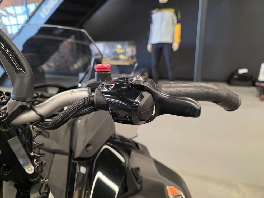 Ski-doo Tundra Le 600 Ace 2025 alt