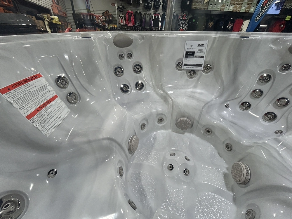 2025 Hydropool 6800 - Silver Marble/driftwood alt