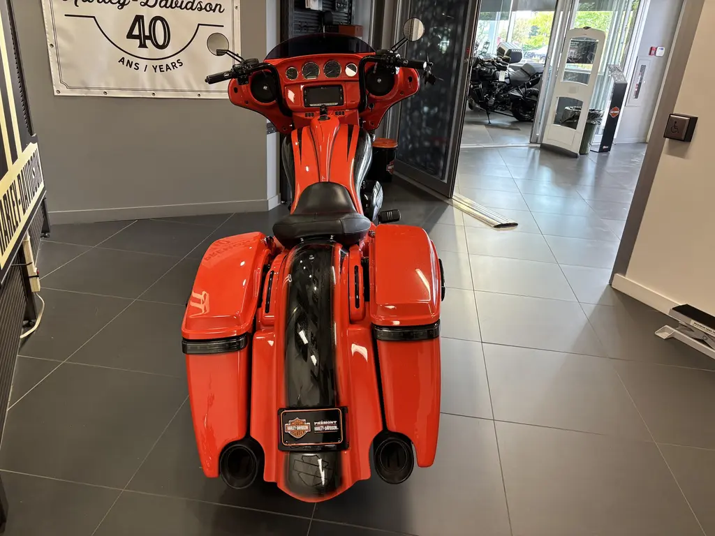 2018 Harley-Davidson FLHXS Street Glide SpecialFLHXS