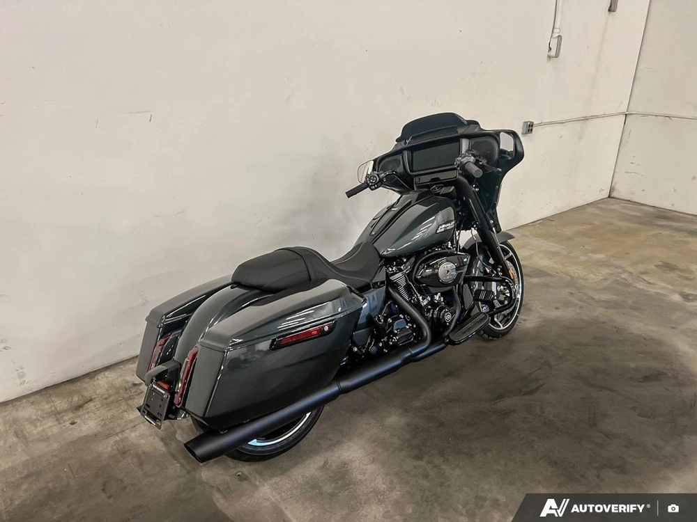 2025 Harley-davidson Flhx - Street Glide® alt