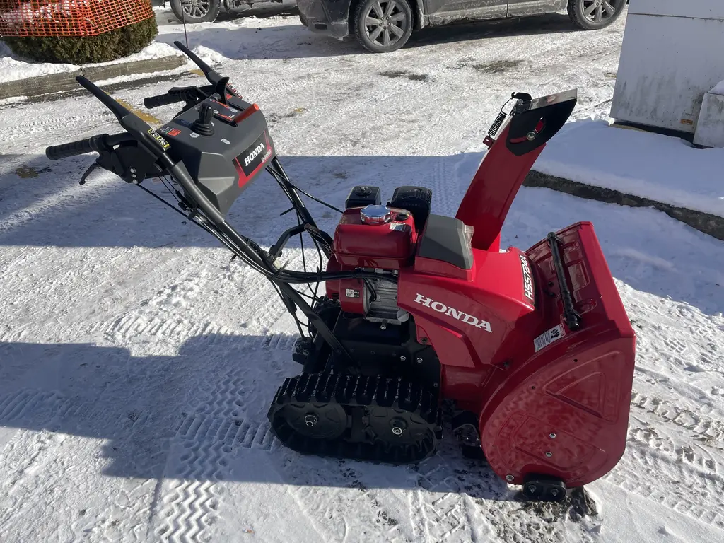 2016 Honda HSS 724 CT