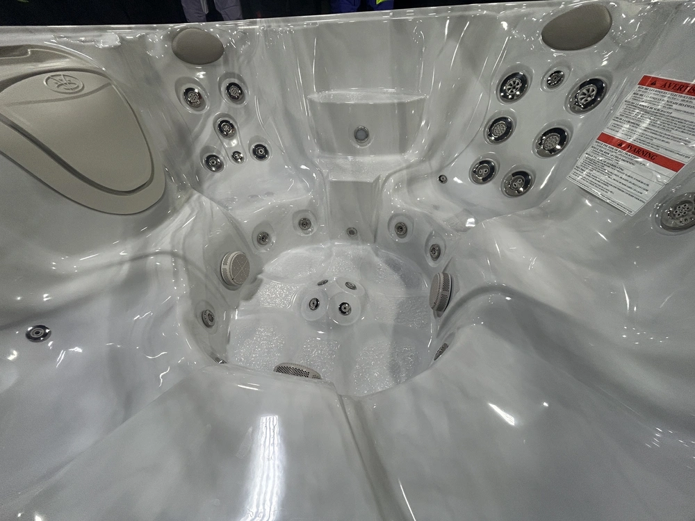 2025 Hydropool 6800 - Silver Marble/driftwood alt