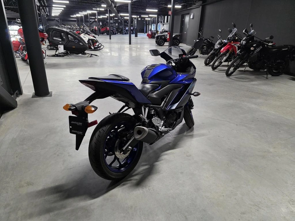 Yamaha Yzf-r3 2024 alt