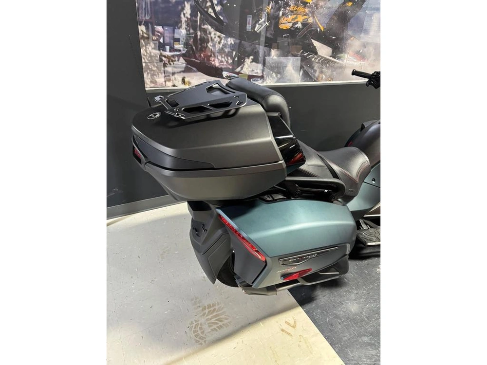 Can-am Spyder F3 Limited Special Series 2023 alt