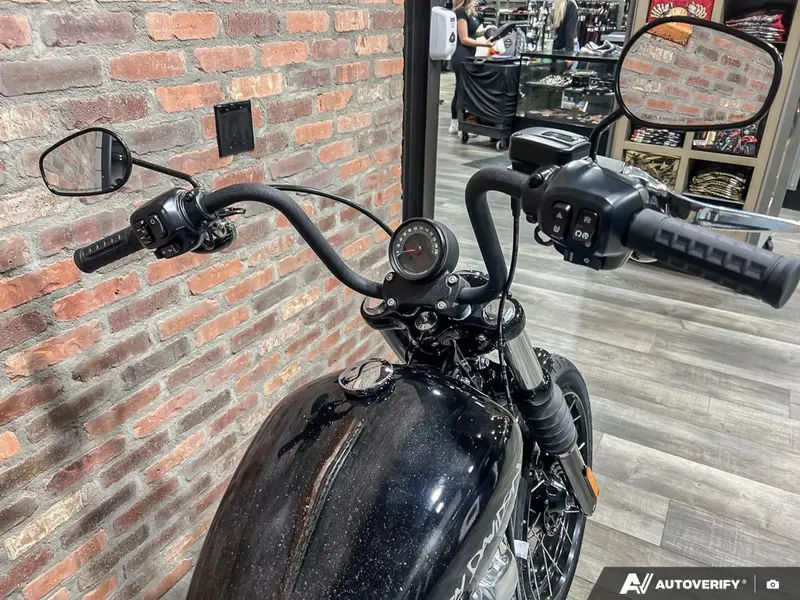 2025 Harley-Davidson FXBB - Street Bob® thumbnail 13