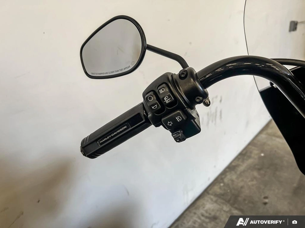 2024 Harley-davidson Flhcs - Heritage Classic alt