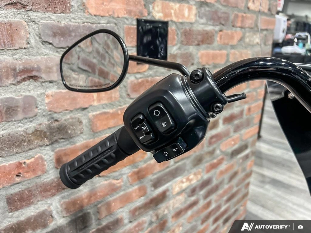 2025 Harley-davidson Flhc - Heritage Classic alt