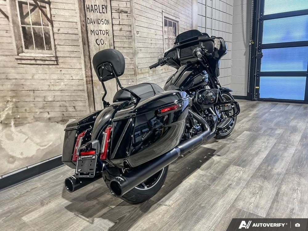 2025 Harley-davidson Flhx - Street Glide® alt