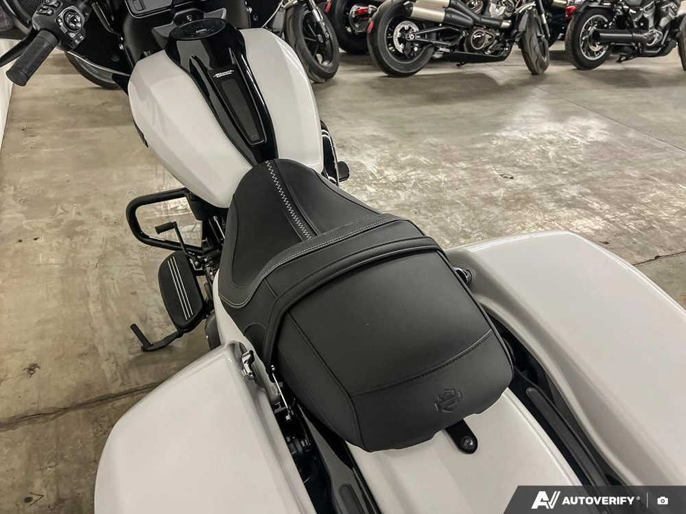 2025 Harley-davidson Flhx - Street Glide® alt