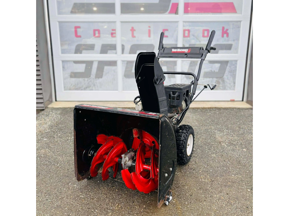 Yard Machine Souffleuse À Neige 22 Pouces 31bs63bd516 2015 alt