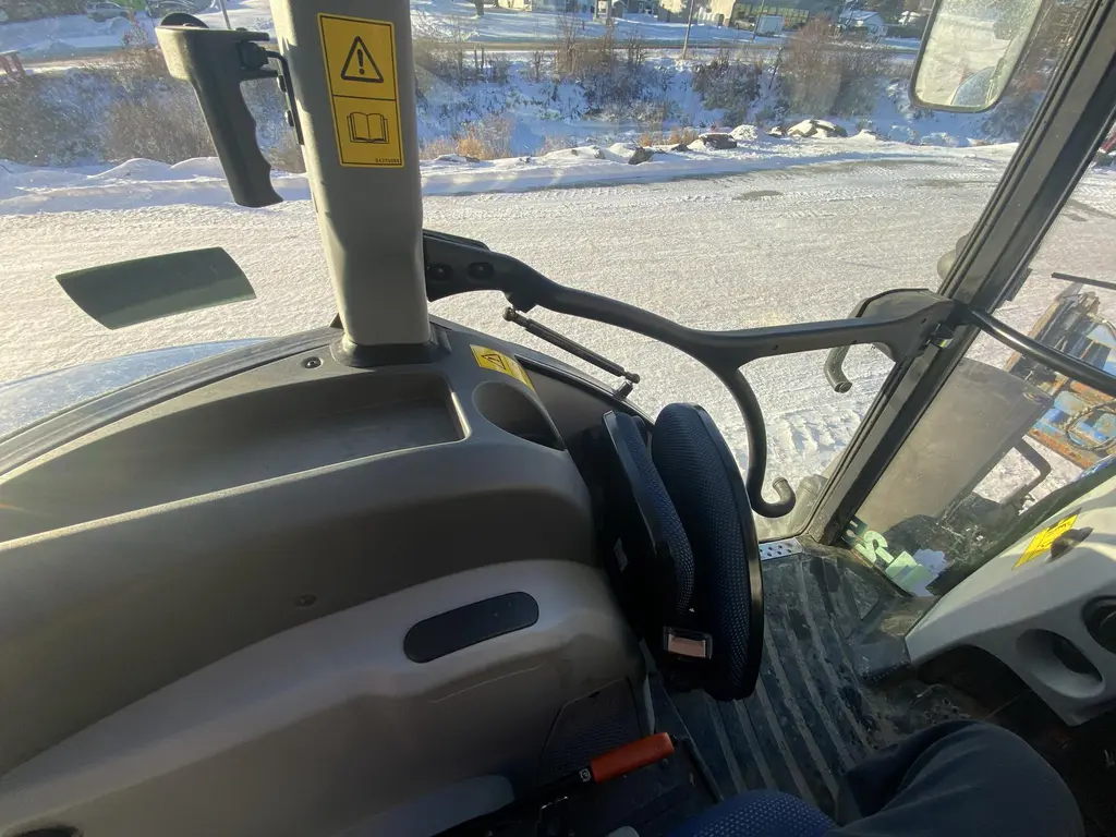 2023 New Holland Power Star 75