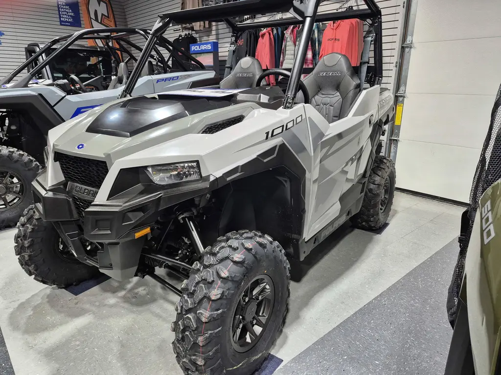 Polaris GENERAL 1000 SPORT 2026