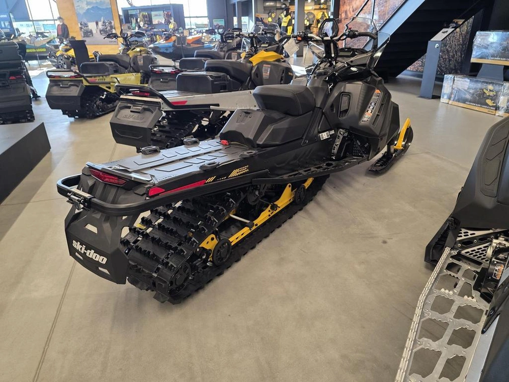 Ski-doo Tundra Le 600 Ace 2025 alt