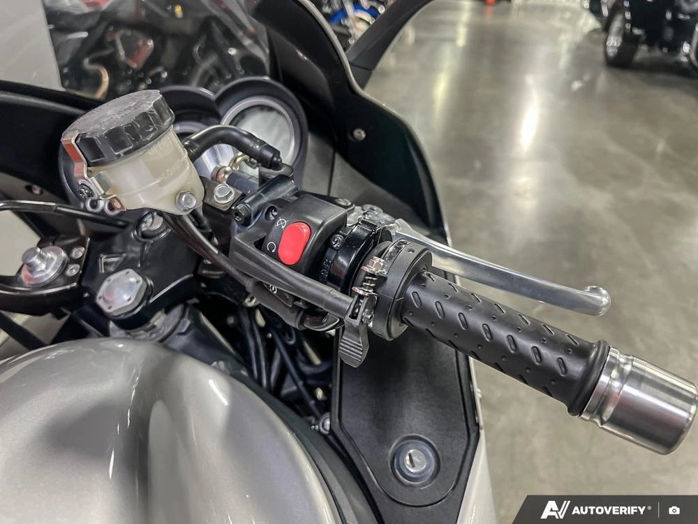 2011 Triumph Sprint Gt Sprint Gt 1050 alt