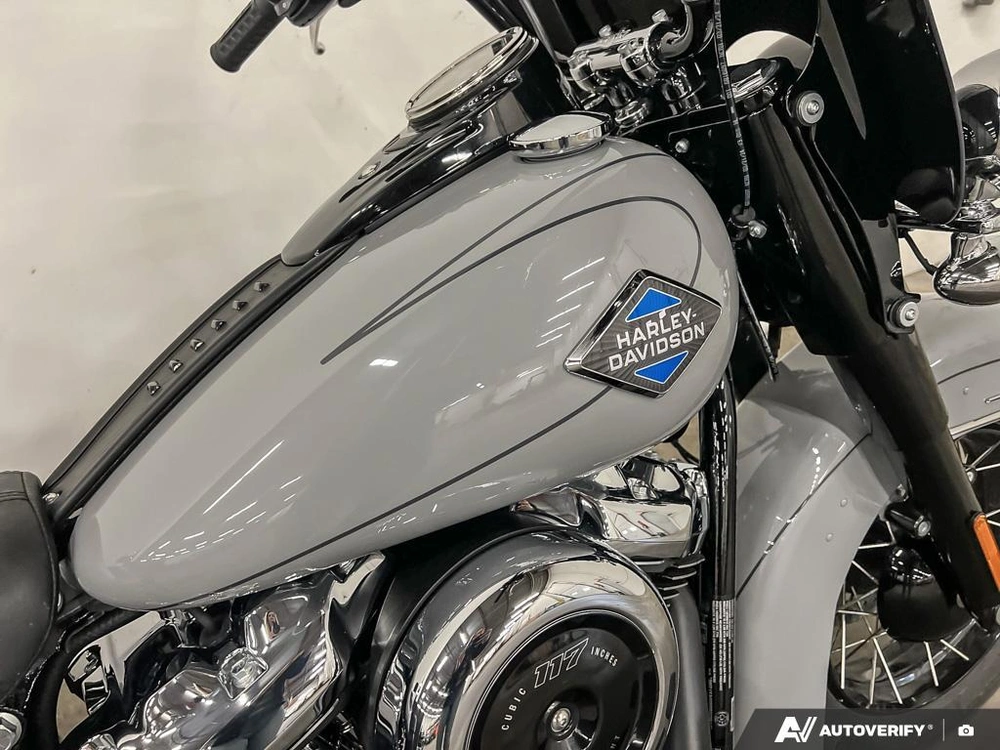 2025 Harley-davidson Flhc - Heritage Classic