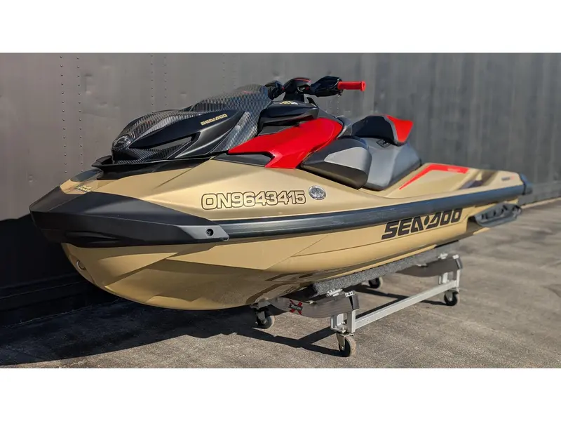 2025 Sea-Doo RXP-X 325 thumbnail 4
