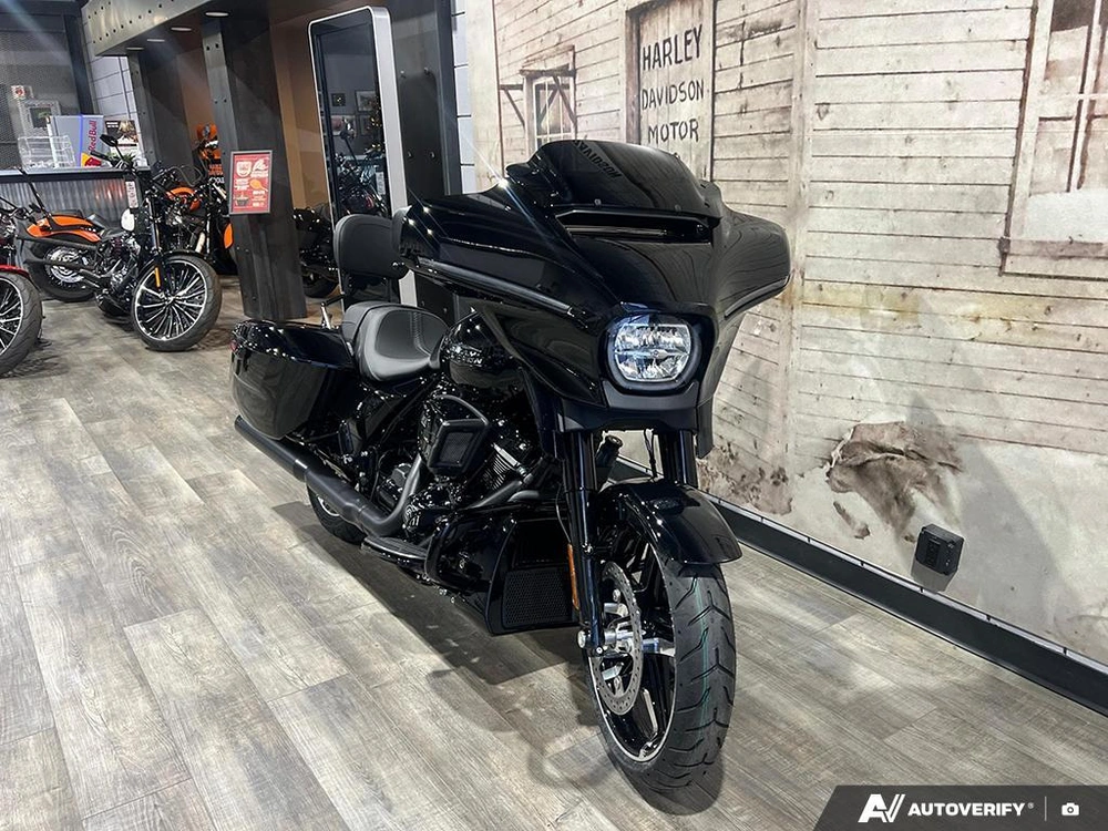 2025 Harley-davidson Flhx - Street Glide® alt