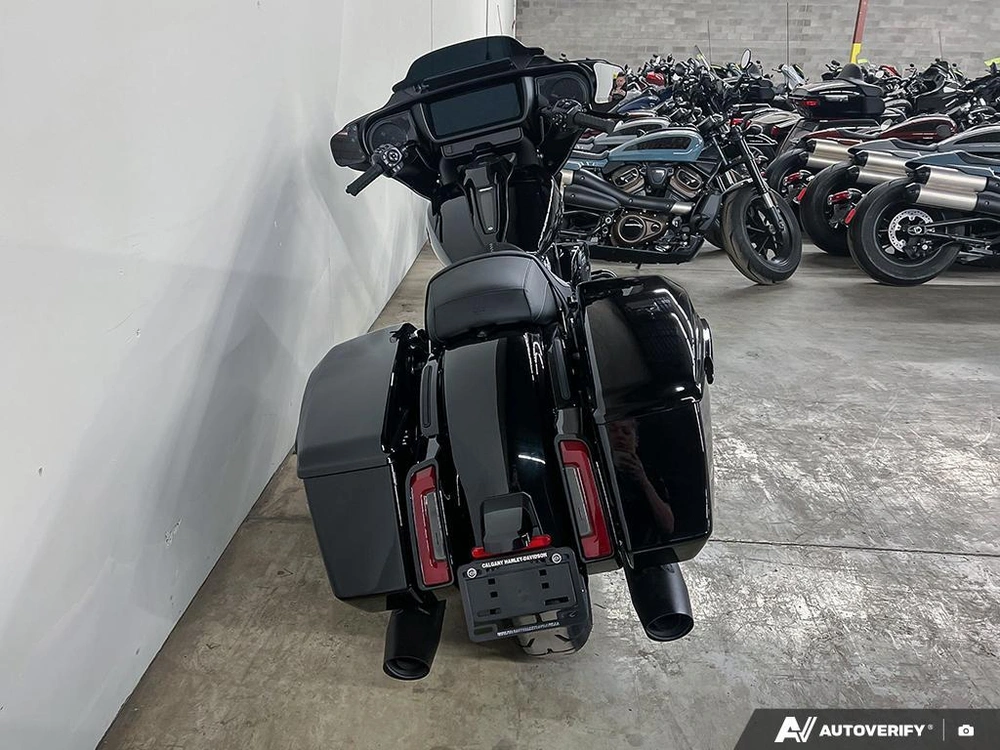 2025 Harley-davidson Flhx - Street Glide® alt