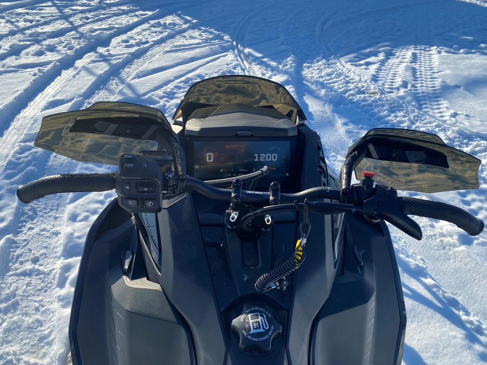 2024 Ski-doo Mxz Xrs 850 129" alt