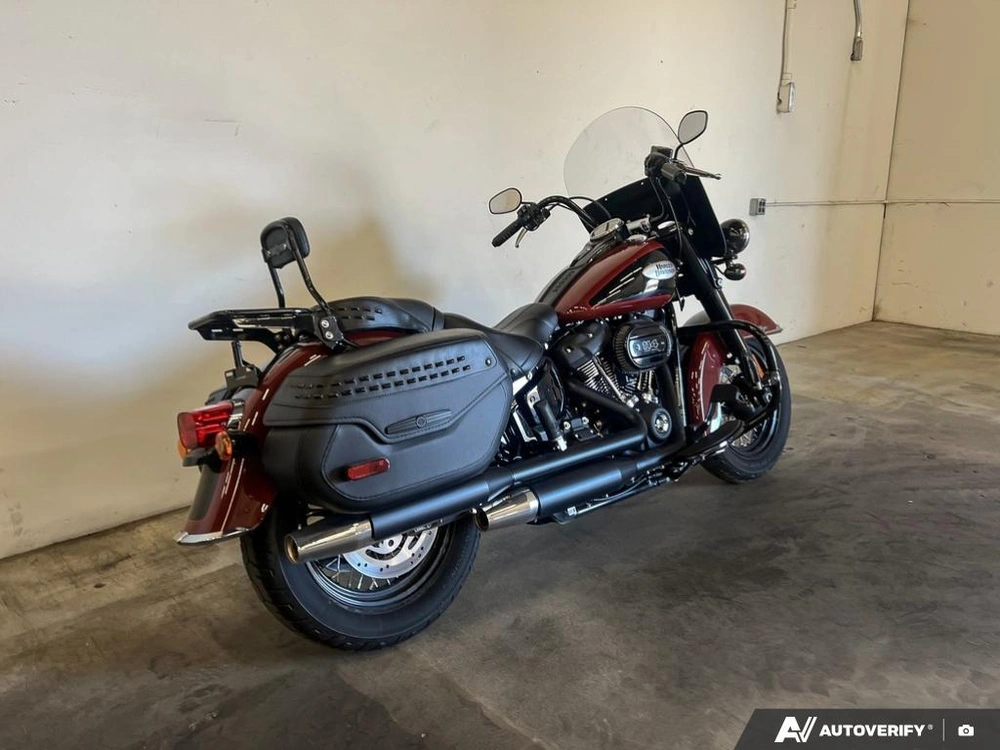 2024 Harley-davidson Flhcs - Heritage Classic alt