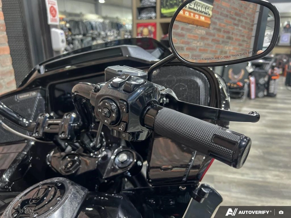 2025 Harley-davidson Fltrxstse - Cvo™ Road Glide™ St alt