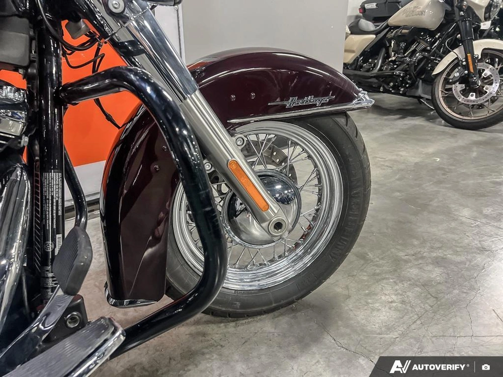 2022 Harley-davidson Flhcs Heritage Classic 114 alt
