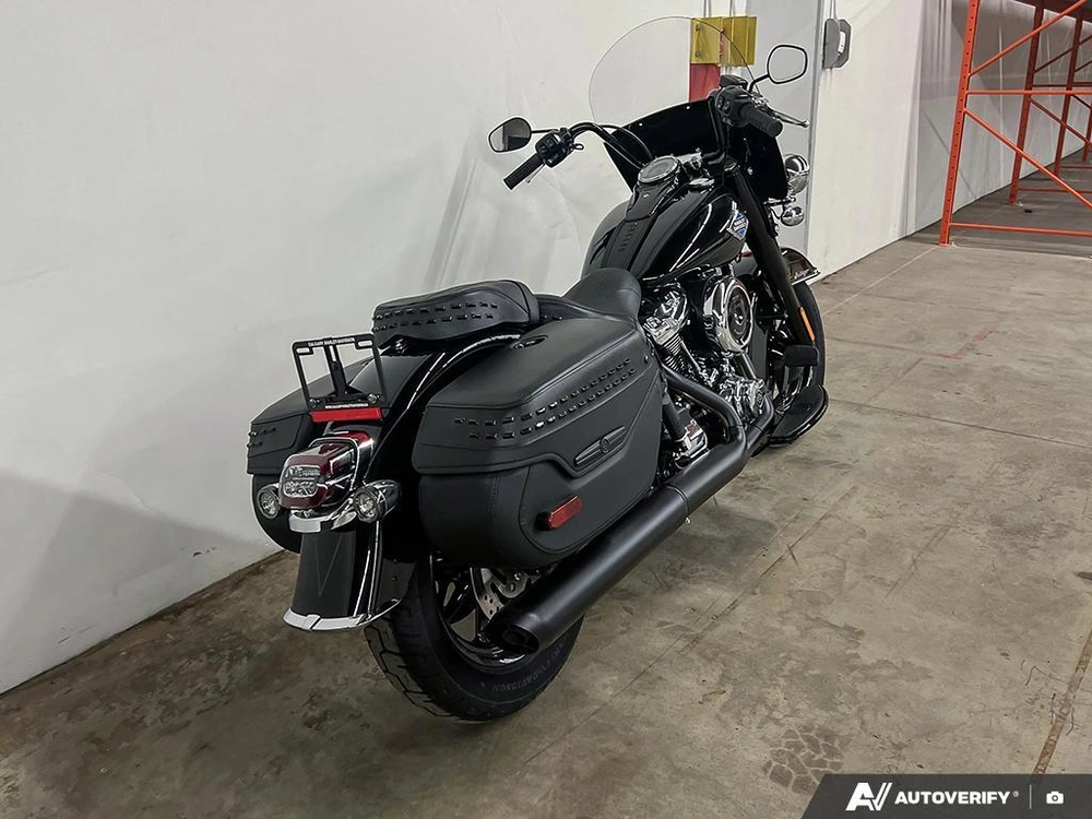 2025 Harley-davidson Flhc - Heritage Classic alt