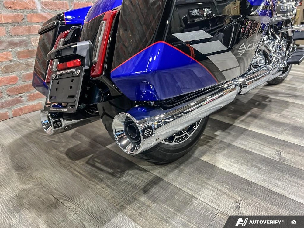 2025 Harley-davidson Fltrxse - Cvo™ Road Glide® alt