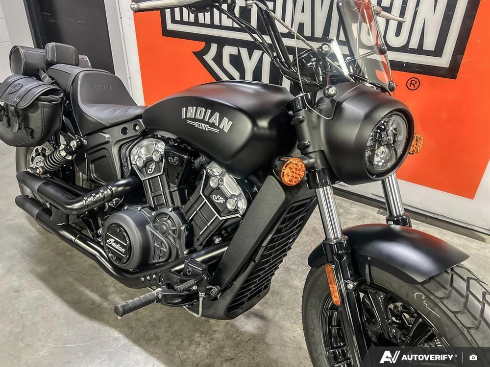 2022 Indian Motorcycle Scout® Bobber Abs Black Metallic alt