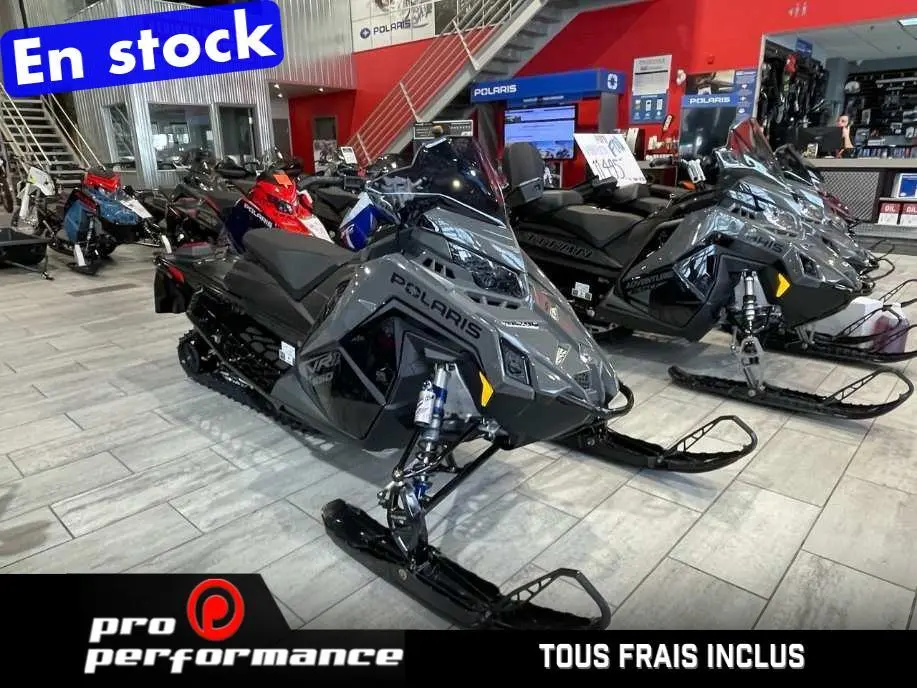 Polaris 850 INDY VR1 137  2025