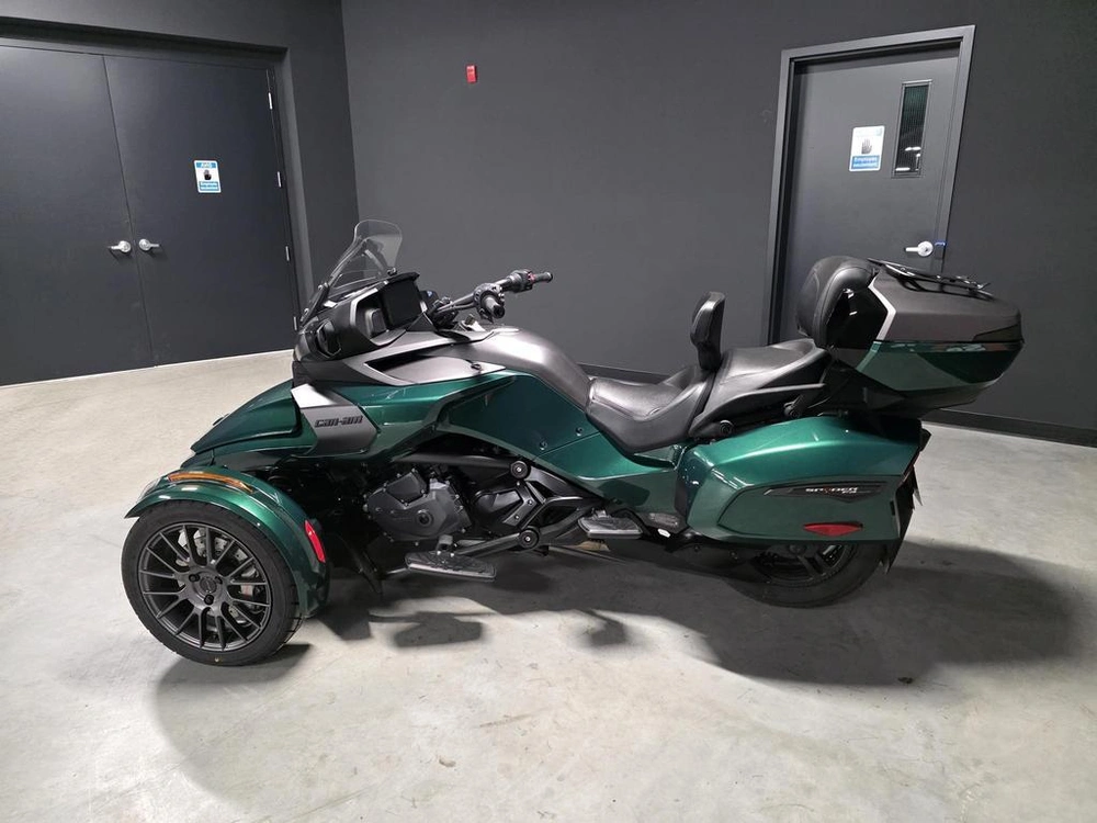 Can-am F3 Limited Special Series 2025 alt