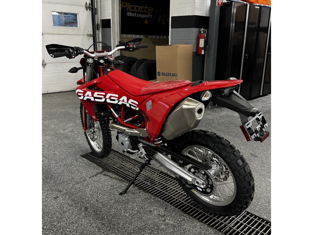 Gasgas Es 700 2023 alt