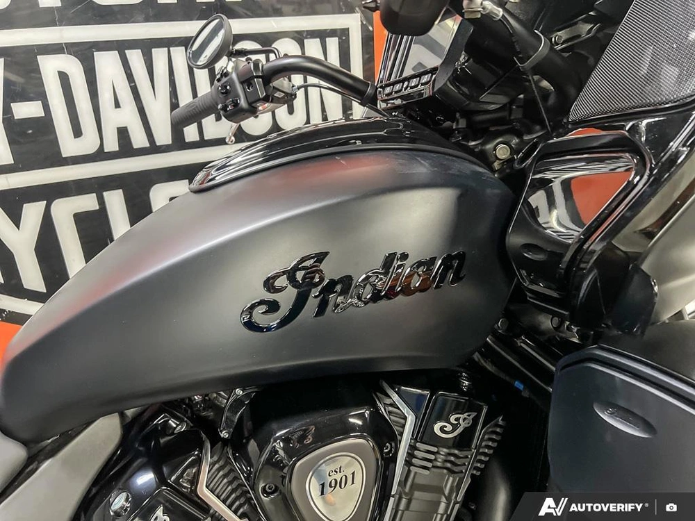 2024 Indian Motorcycle Pursuit® Dark Horse® Black Smoke alt