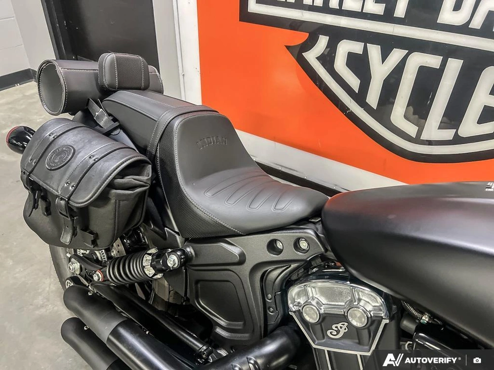 2022 Indian Motorcycle Scout® Bobber Abs Black Metallic alt