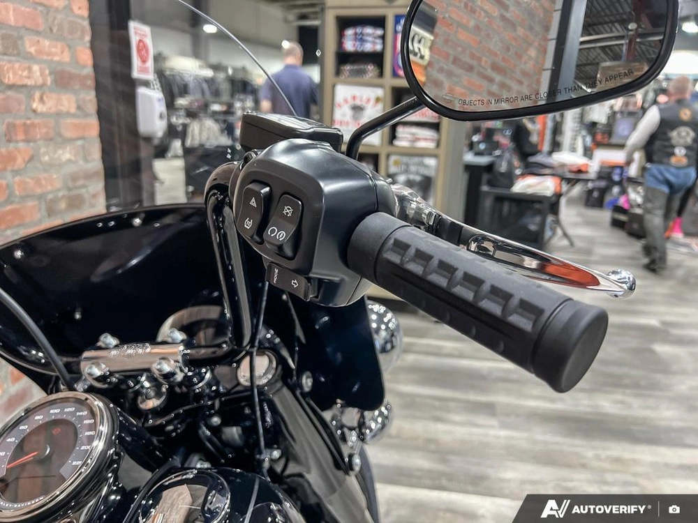 2025 Harley-davidson Flhc - Heritage Classic alt