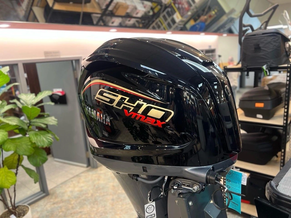 2025 Yamaha Vmax 250 Sho alt